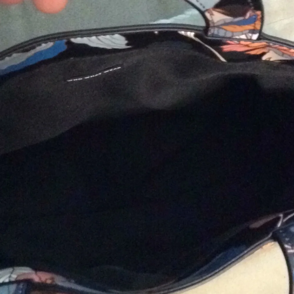 Who when wear purse